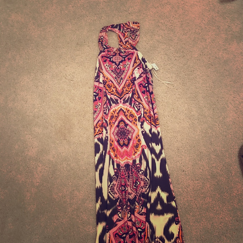 Flowy long dress - perfect for weddings!